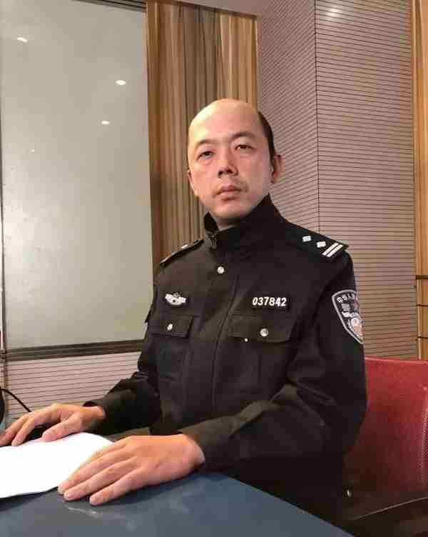 警官面对面——蔡甸区交通大队