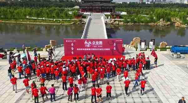 银行“零售大王”，招商银行的套路太深，原来它一直在布局