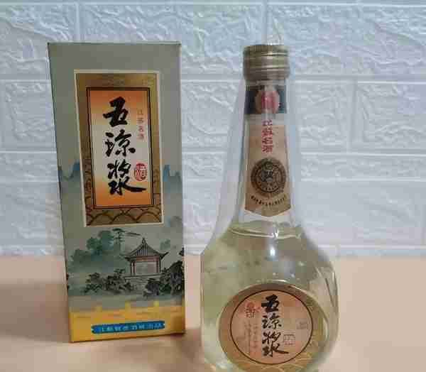 江苏4大“倒霉酒”，口碑不输洋河，当地人：自饮罢了